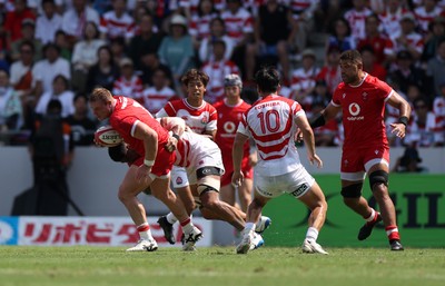 050725 - Japan v Wales - Summer Tour First Test - Dewi Lake of Wales 