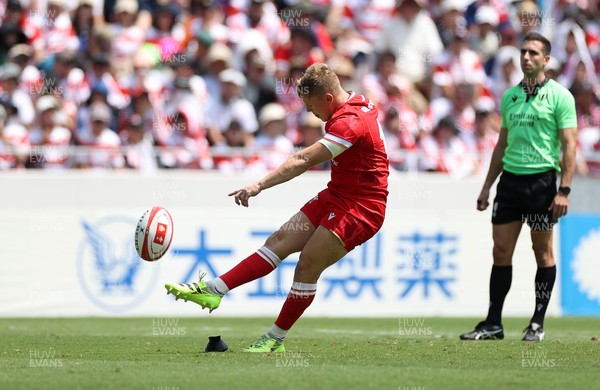 050725 - Japan v Wales - Summer Tour First Test - Sam Costelow of Wales kicks the conversion