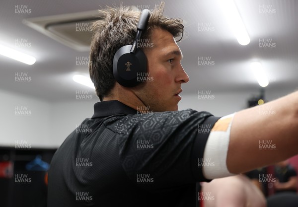 050725 - Japan v Wales - Summer Tour First Test - Teddy Williams of Wales 