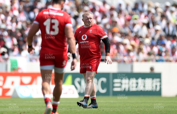 050725 - Japan v Wales - Summer Tour First Test - Keiron Assiratti of Wales 