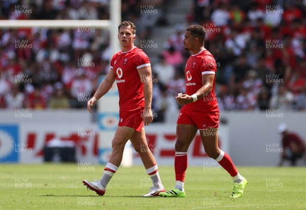 050725 - Japan v Wales - Summer Tour First Test - Kieran Hardy and Ben Thomas of Wales 