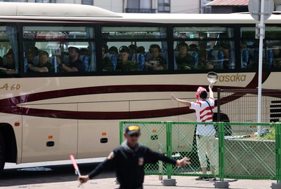 120725 - Japan v Wales - Summer Series - Second Test - Wales bus arrives