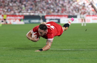 120725 - Japan v Wales - Summer Series - Second Test - Josh Adams of Wales scores a try