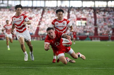 120725 - Japan v Wales - Summer Series - Second Test - Josh Adams of Wales can�t get his hands to the ball before the line