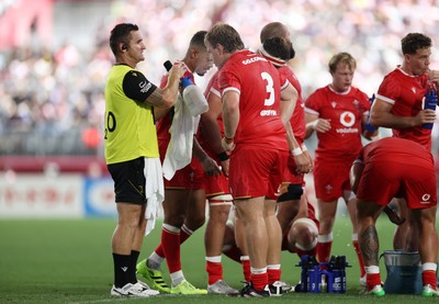 120725 - Japan v Wales - Summer Series - Second Test - Archie Griffin of Wales cools off