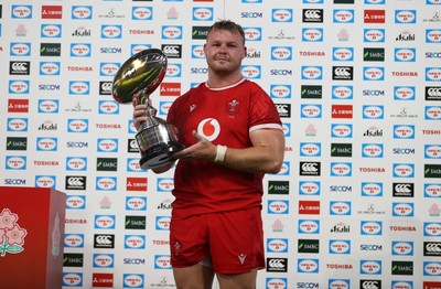 120725 - Japan v Wales - Summer Series - Second Test - Dewi Lake of Wales with the sponsor trophy 