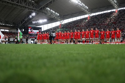 120725 - Japan v Wales - Summer Series - Second Test - Wales sing the anthem