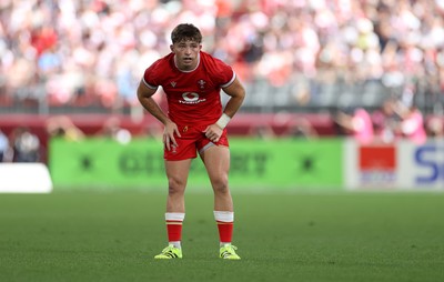 120725 - Japan v Wales - Summer Series - Second Test - Dan Edwards of Wales 