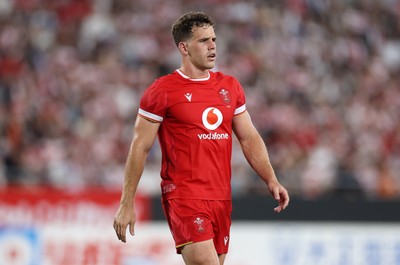 120725 - Japan v Wales - Summer Series - Second Test - Kieran Hardy of Wales 