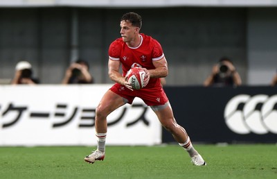 120725 - Japan v Wales - Summer Series - Second Test - Kieran Hardy of Wales 