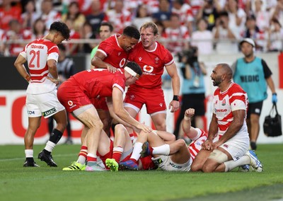 120725 - Japan v Wales - Summer Series - Second Test - Dan Edwards of Wales celebrates scoring a try with team mates