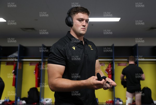 120725 - Japan v Wales - Summer Series - Second Test - Freddie Thomas of Wales in the dressing room