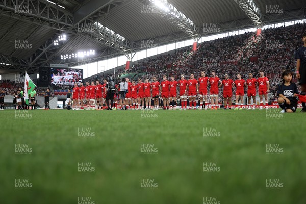 120725 - Japan v Wales - Summer Series - Second Test - Wales sing the anthem
