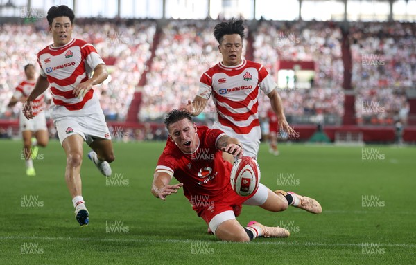 120725 - Japan v Wales - Summer Series - Second Test - Josh Adams of Wales can�t get his hands to the ball before the line