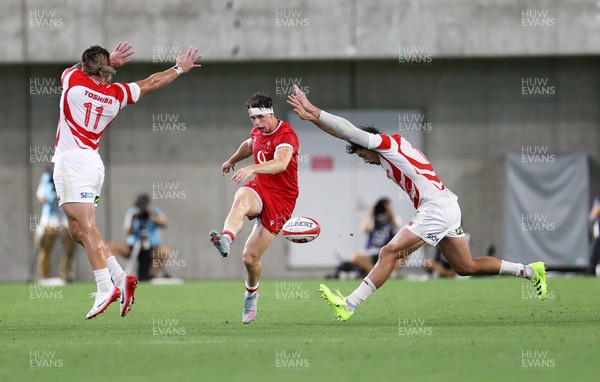 120725 - Japan v Wales - Summer Series - Second Test - Tom Rogers of Wales 
