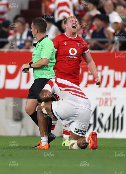 120725 - Japan v Wales - Summer Series - Second Test - Tommy Reffell of Wales celebrates at full time