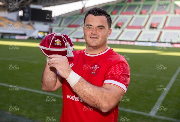 120725 - Japan v Wales - Summer Series - Second Test - Chris Coleman of Wales with his first cap