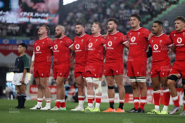 120725 - Japan v Wales - Summer Series - Second Test - Dewi Lake, Nicky Smith, Gareth Thomas, Tommy Reffell, Johnny Williams, Teddy Williams, Ben Thomas and Alex Mann sing the anthem