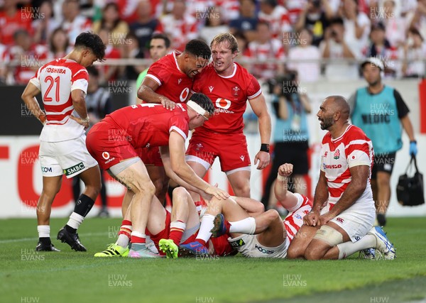 120725 - Japan v Wales - Summer Series - Second Test - Dan Edwards of Wales celebrates scoring a try with team mates