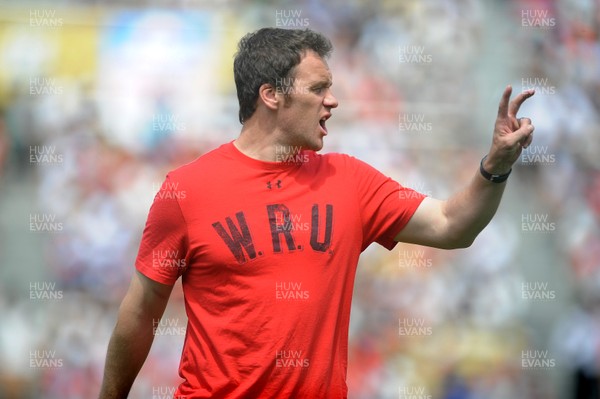 150613 - Japan v Wales -Mark Jones