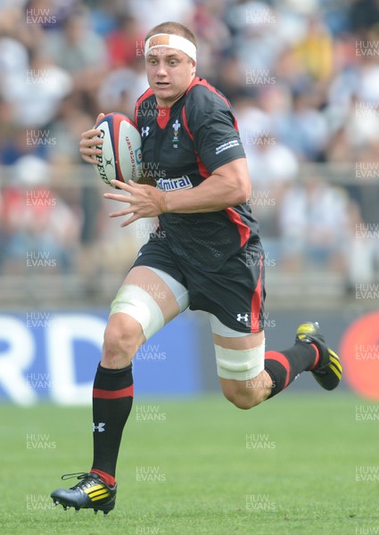 150613 - Japan v Wales -James King of Wales