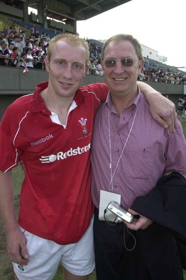 170601- Japan v Wales - Debut double try scorer Tom Shanklin celebrates victory with his father Jim