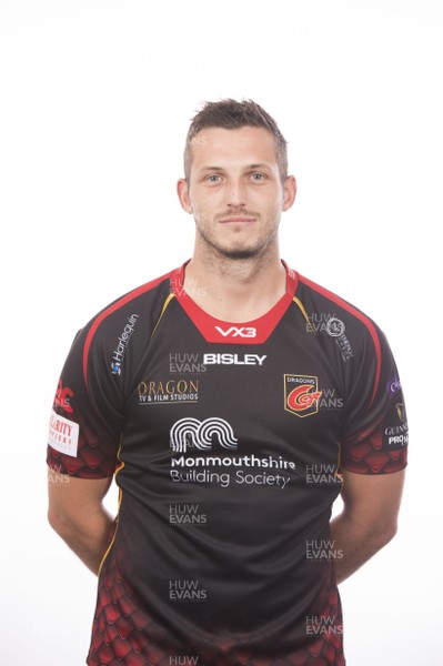 251018 - Dragons Rugby Squad - Jason Tovey