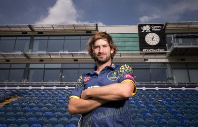 190718 - New Glamorgan Cricket Club signing Joe Burns