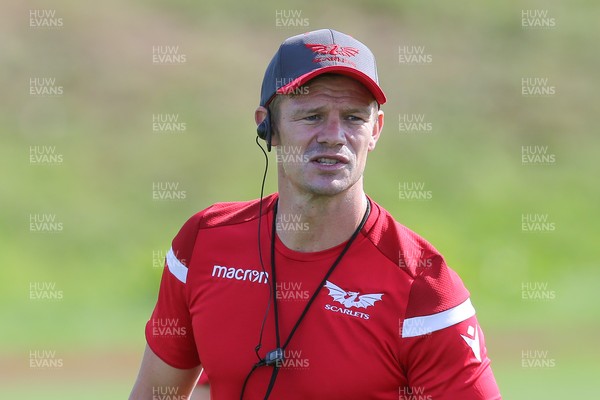 240821 - Scarlets Training Session - Scarlets head coach Dwayne Peel during training session