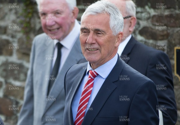 060521 - John Dawes Funeral, Llandaff Cathedral, Cardiff - Former WRU Chairman Gareth Davies at the funeral of former Wales and British Lions captain and coach John Dawes at Llandaff Cathedral, Cardiff
