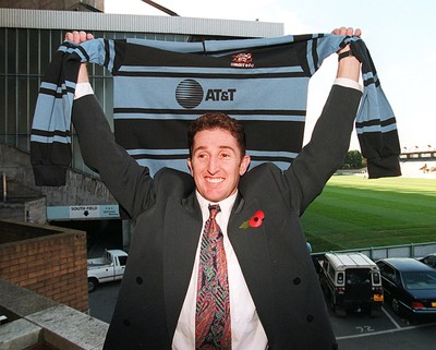 Jonathan Davies 021095