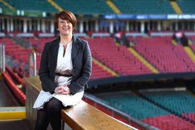 070317 - WRU -  Julie Paterson