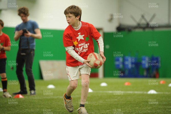 030412 - WRU Junior Rugby Stars Camps -