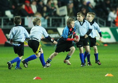 Kenfig Hill U8s v Loughor U8s 050311