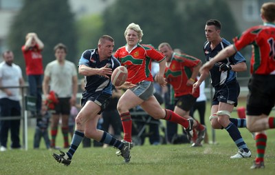 24.04.10 Kenfig Hill v Nantyffyllon.. Action from the game. 