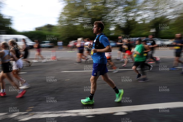 060926 - Run4Wales - Kidney Wales Cardiff 10K - 