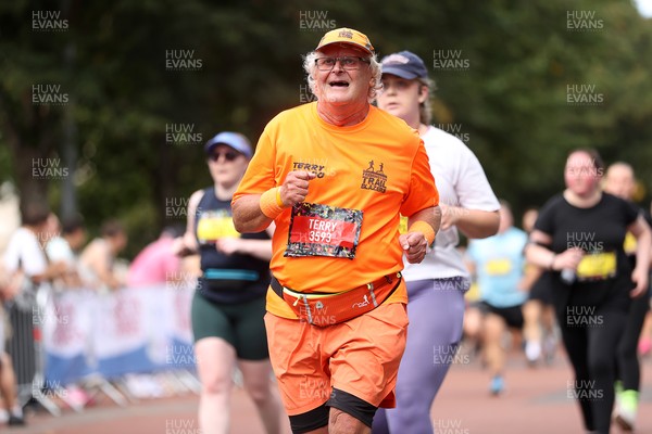 060926 - Run4Wales - Kidney Wales Cardiff 10K - 