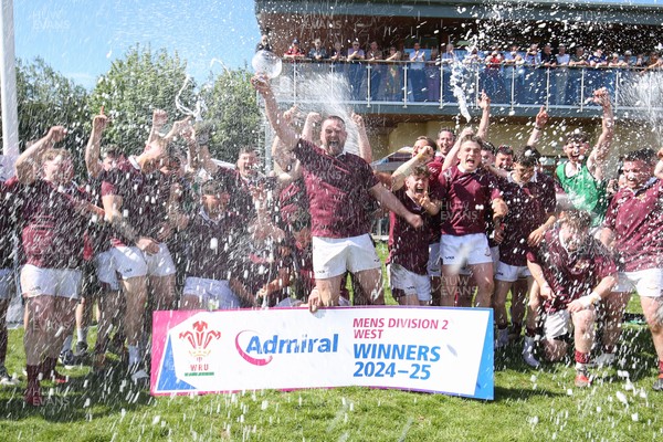 030525 - Lampeter Town RFC League Trophy Presentation - Admiral National League 2 West - Lampeter Town RFC celebrate winning the league 