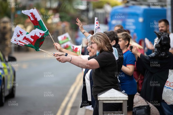 030921 - Picture shows the crowds out in Ystard Mynach to welcome local heros Lauren Price (left) and Lauren Williams (right) who are taken around the town in an open top car to celebrate their success at the Tokyo games