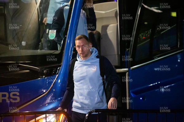 180123 - Leeds United v Cardiff City - FA Cup Third Round Replay - Cardiff players arrive