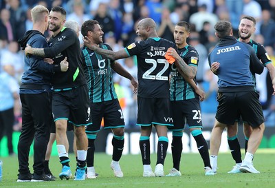 310819 - Leeds United v Swansea City - Sky Bet Championship -  Swansea players celebrate at the final whistle after winning the match with a 90th minute goal