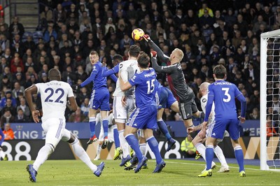 291218 - Leicester City v Cardiff City, Premier League - Kasper Schmeichel of Leicester City punches clear