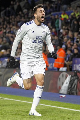 291218 - Leicester City v Cardiff City, Premier League - Victor Camarasa of Cardiff City celebrates scoring his side's first goal