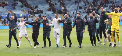110426 - Leicester City v Swansea City - Sky Bet Championship - Swansea applaud the travelling fans with Swansea Head Coach Vitor Matos