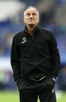 270816 - Leicester City v Swansea City - Premier League - Swansea Manager Francesco Guidolin looks at the skies as the rain starts to fall