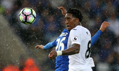 270816 - Leicester City v Swansea City - Premier League - Leroy Fer of Swansea City