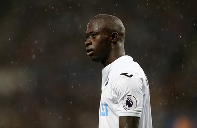 270816 - Leicester City v Swansea City - Premier League - Modou Barrow of Swansea City