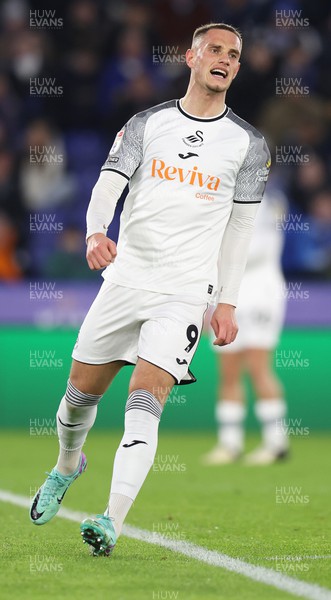 300124 - Leicester City v Swansea City - Sky Bet Championship - Jerry Yates of Swansea