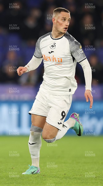 300124 - Leicester City v Swansea City - Sky Bet Championship - Jerry Yates of Swansea