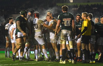 200123 - Leicester Tigers v Ospreys - Heineken Champions Cup - Jac Morgan of Ospreys scores try